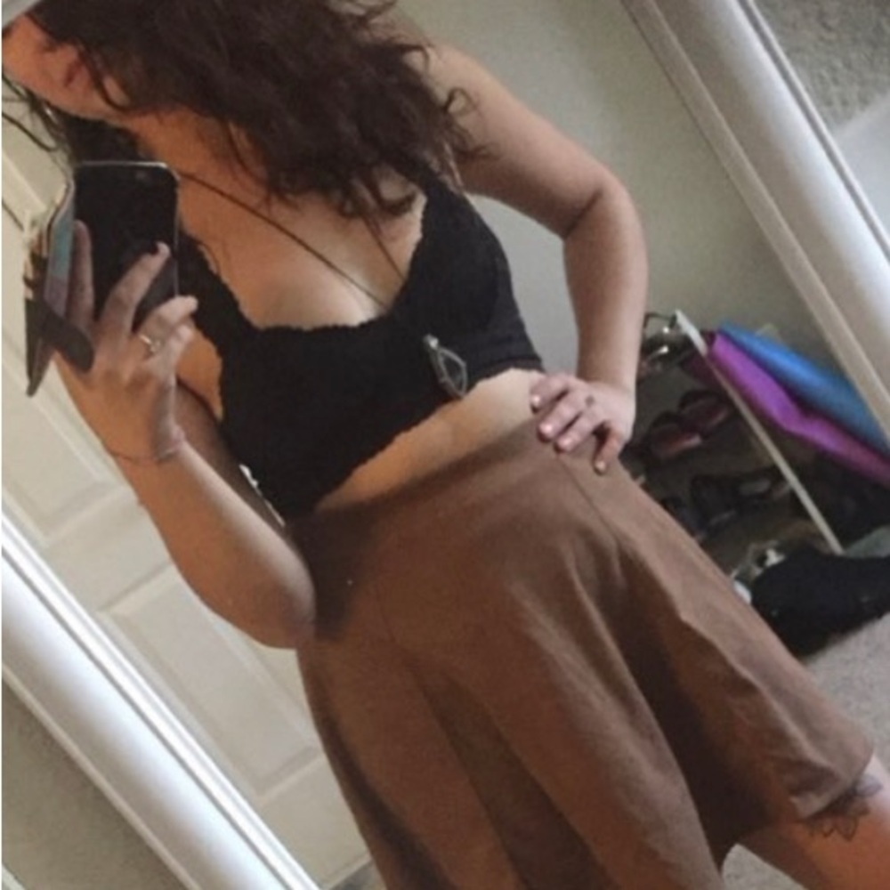 Lacey black bralette - Picture 5 of 5